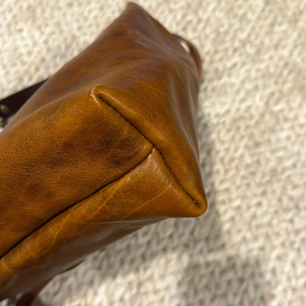 Go Forth Goods Avery Leather Tote Bag- Mini Crossbody- color: Peanut Bison - Picture 4 of 10